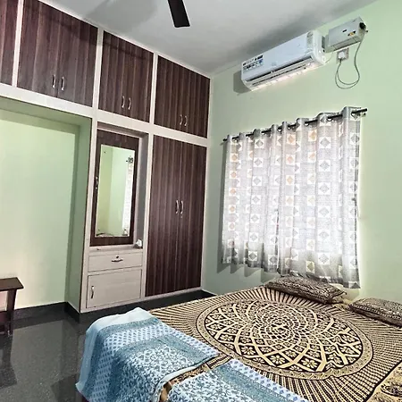 Prajwal Home Stay Hampi Room photo